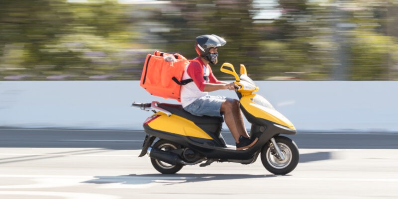 Após destratar motoboy, sócio do Abbraccio é afastado das funções